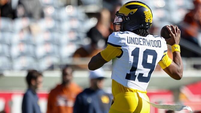2025 Cheez-It Citrus Bowl - Texas v Michigan