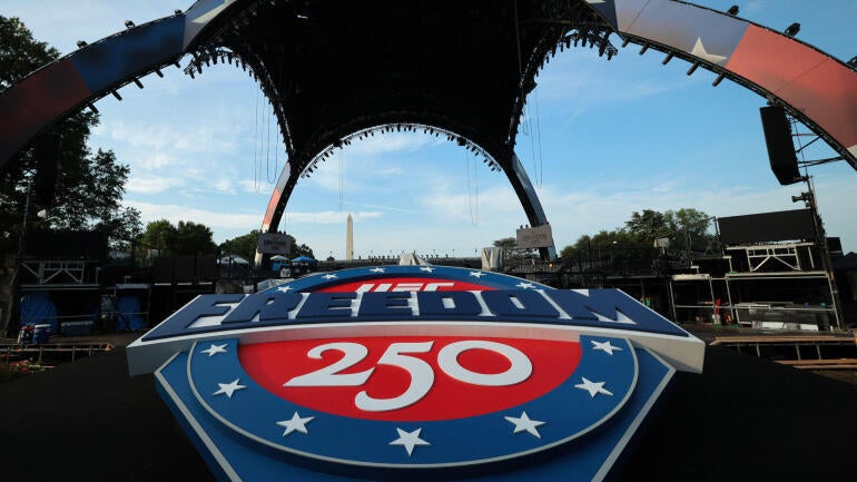 ufc-freedom-250-sign.jpg
