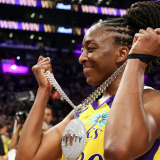 nneka-ogwumike-sparks-history.png