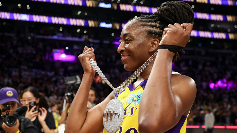 nneka-ogwumike-sparks-history.png