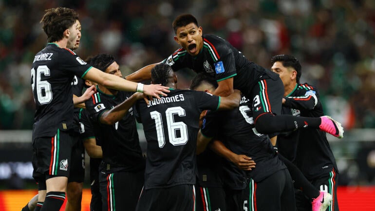 mexicoteam.jpg