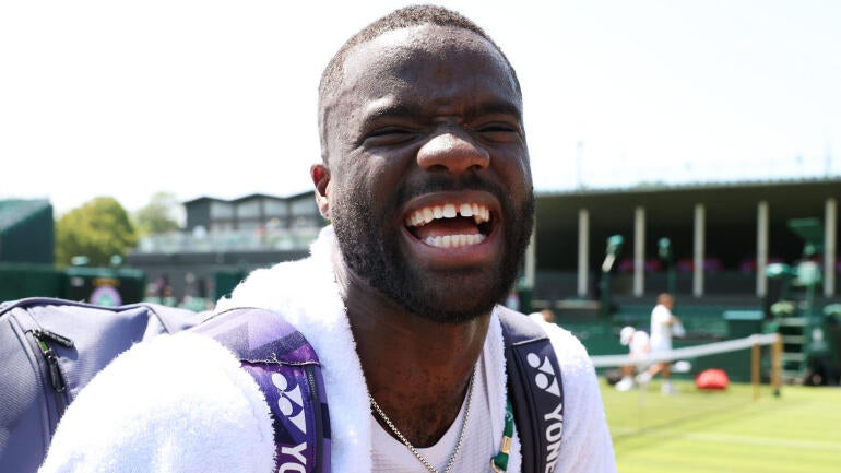 frances-tiafoe-smile-england.jpg