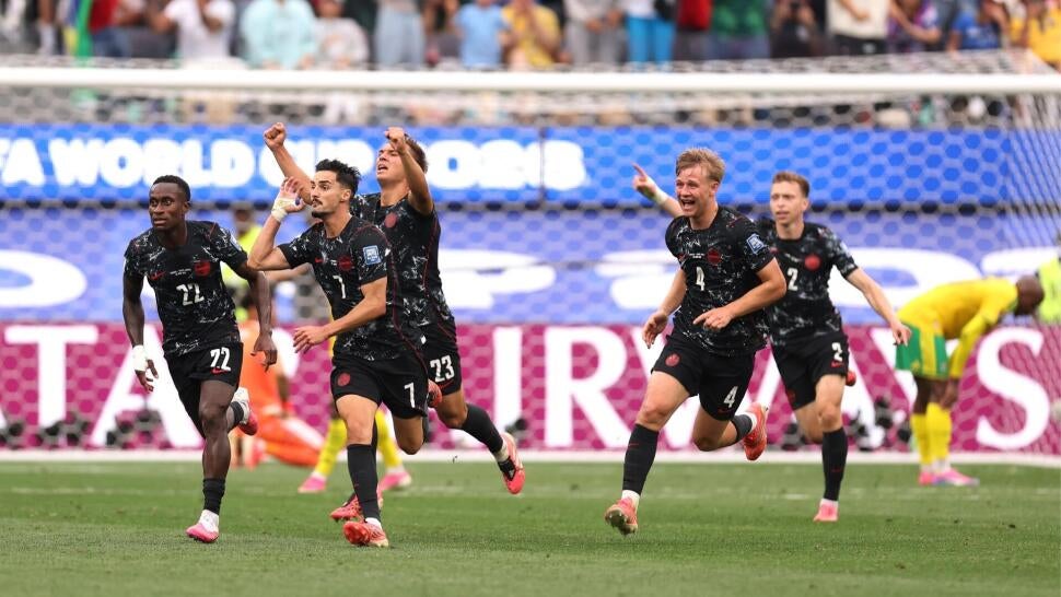 canada-national-team.jpg