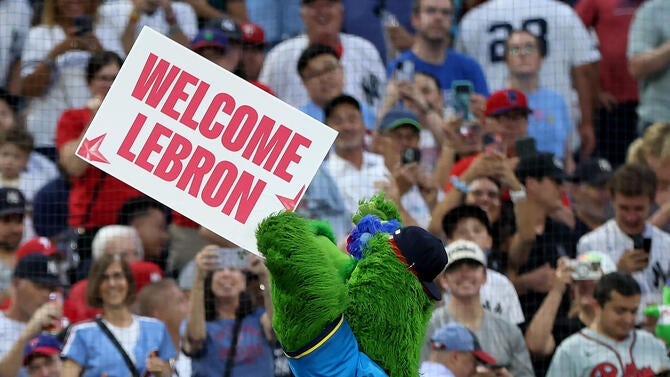 New York Yankees v Philadelphia Phillies