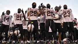 Which college football teams can go undefeated in 2026? Here are 10 potential candidates