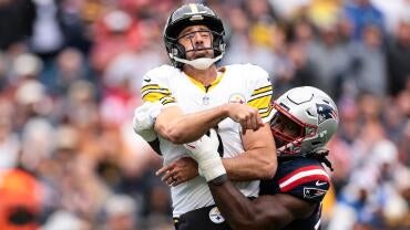 Pittsburgh Steelers v New England Patriots