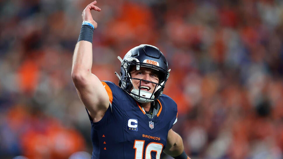 Los Angeles Rams v Denver Broncos