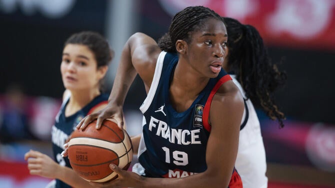 USA v France: Quarter-final - FIBA Women's U19 Basketball World Cup 2025