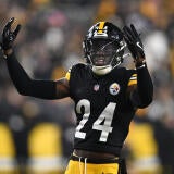Baltimore Ravens v Pittsburgh Steelers - NFL 2025