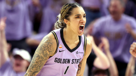 'This team is gonna find a way': How Valkyries shut down Dream in the clutch to take Game 1 of WNBA Finals