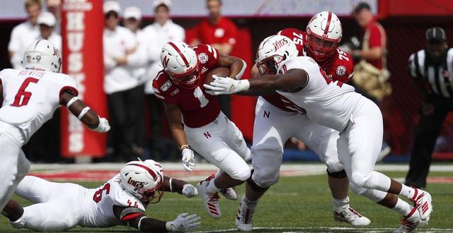 Ncaaf Nebraska Cornhuskers Robinson Becoming Fixture Of