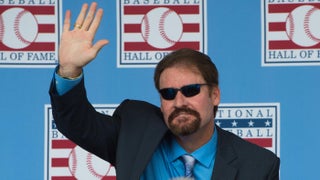 Wade Boggs wonders if he had coronavirus, got it from Red Sox ace