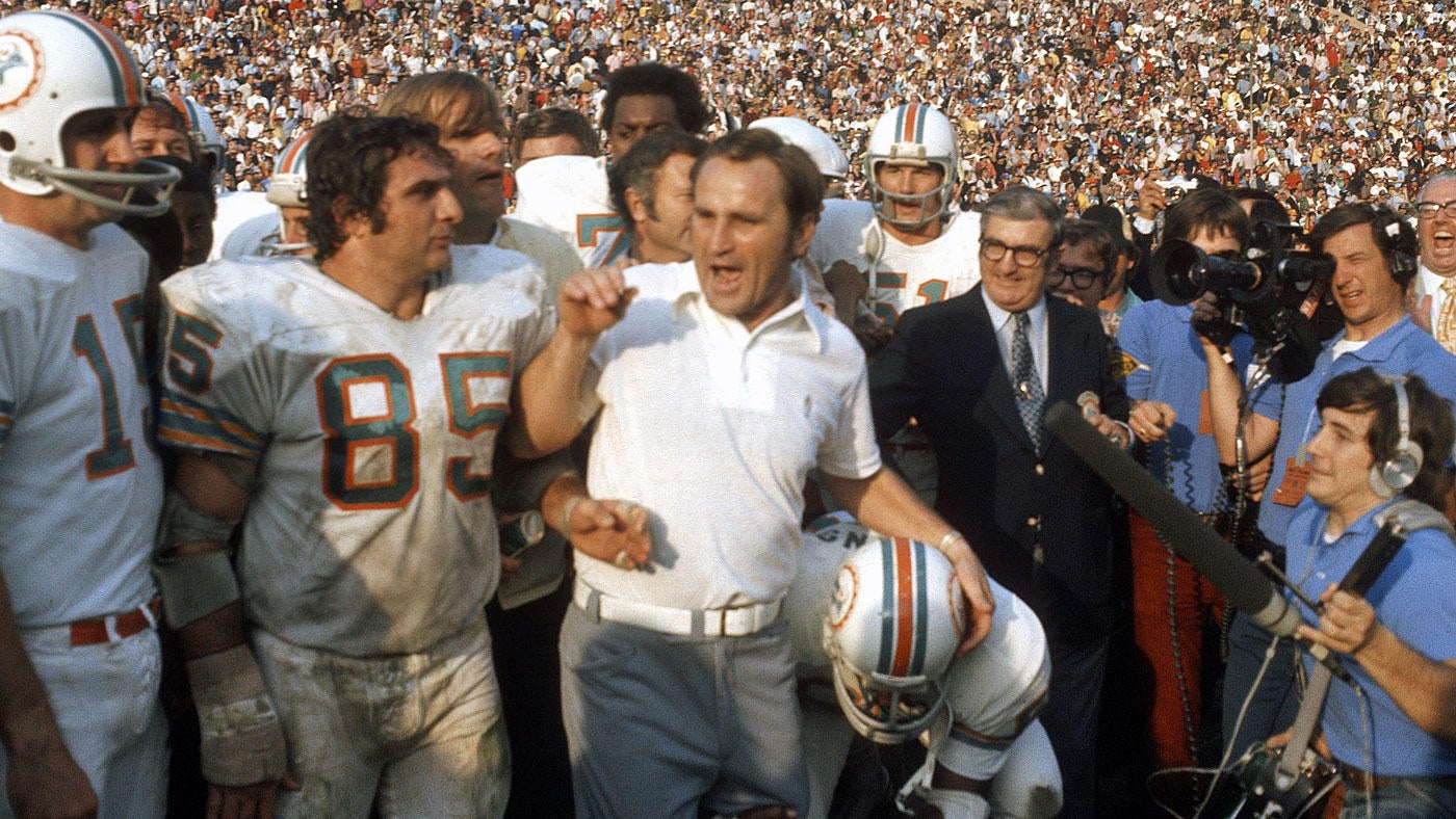 LOOK: Dolphins reveal jersey, patch to honor Miami’s unbeaten 1972 team in Week 7 ‘SNF’ game vs. Steelers