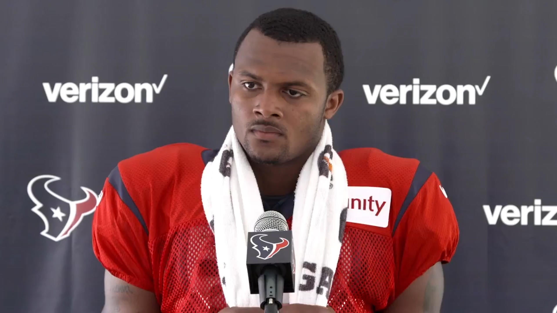 All About Deshaun Watson S Career And The Mia Khalifa Scandal from sportshu...