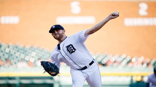 Detroit's Verlander loses no-hitter in 9th