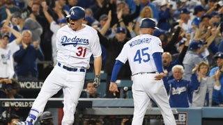 Dave Roberts remembers Lasorda, 01/08/2021