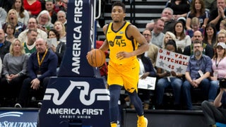 Donovan Mitchell swings into Dunk Contest and leaves with trophy