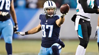 Report: Patriots work out WR Decker