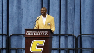 Pro Football Hall of Fame will not mention Terrell Owens at ceremony