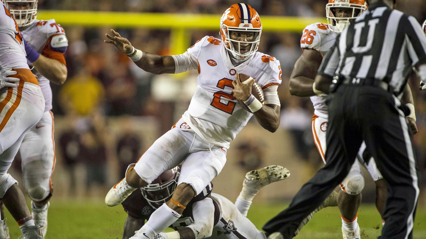 Clemson Vs Texas A M Score No 2 Tigers Get Breaks Survive