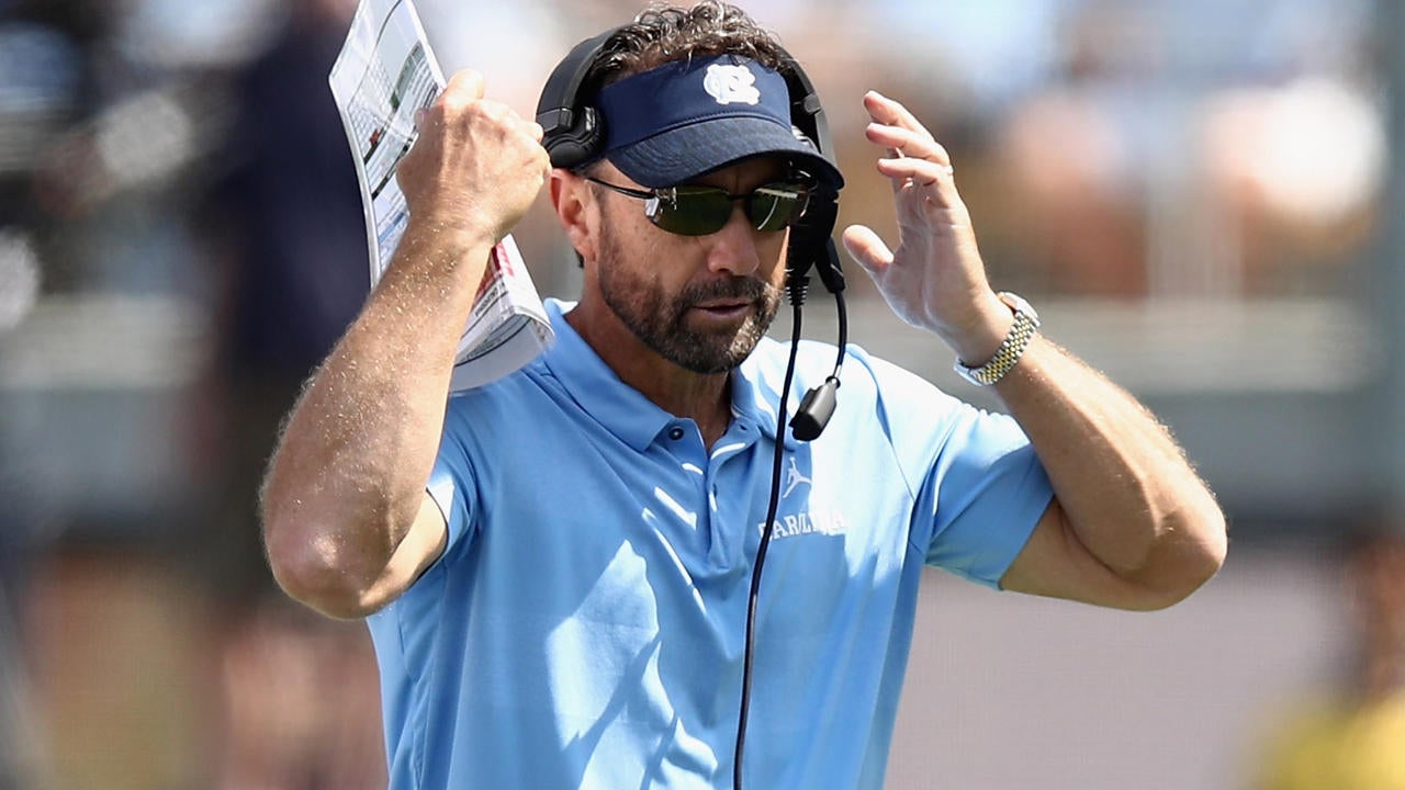 Is Larry Fedora on the hot seat? 
