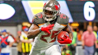 Vincent Testaverde Jr. takes the field at Buccaneers camp 