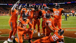 Broncos Flagging Bengals With Green Out