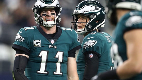 wentz-foles-eagles.jpg