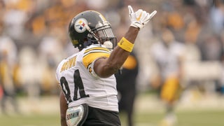 Steelers fans show displeasure with Antonio Brown and Le'Veon Bell