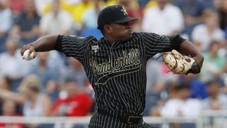 Vanderbilt wins 2019 College World Series title in three games over  Michigan