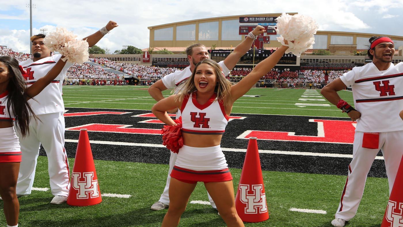 houston cheer How to Watch Houston vs. Rice: Live Stream, TV Channel, Saturday NCAA Football Game Start Time