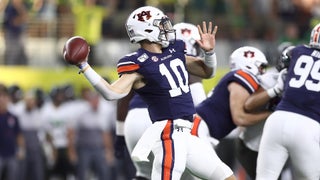 Bo Nix escapes, scores TD on 'wow' play - Auburn University Athletics