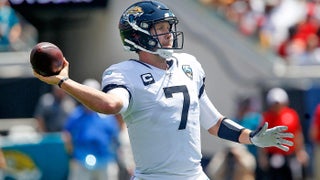 Jags QB Gardner Minshew aims to build on 2019 mania