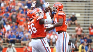 Florida football dons retro uniforms for Auburn game