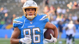 Hunter Henry, Jonnu Smith and the Fate of New England Patriots 'Tight  Endage' in 2023