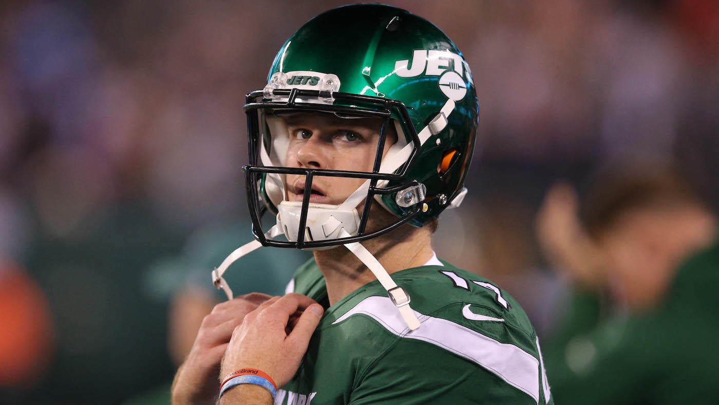 NFL: New England Patriots at New York Jets