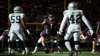 Watson's 3 TD passes lead Texans over Raiders 27-24