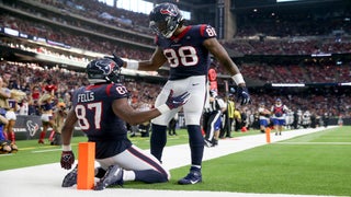 J.J. Watt Suffers Season-Ending Injury in Texans 27-24 Win Over Raiders -  InsideHook