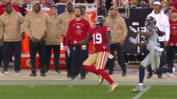 garoppolo-under-throw.gif