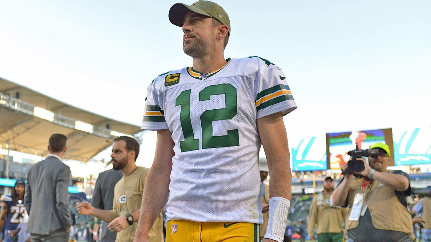 Rodgers wins 3rd NFL MVP; Wilson named Walter Payton Man of the Year