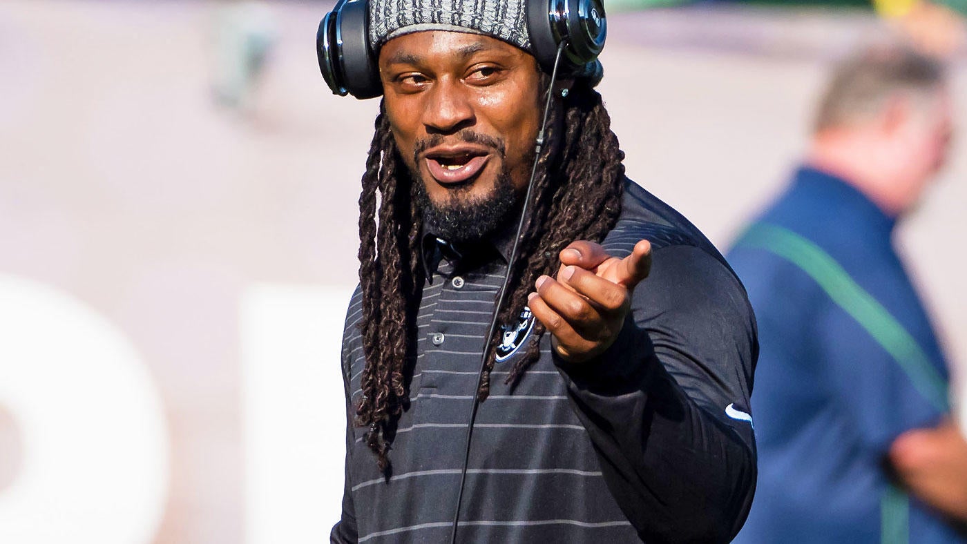 Marshawn Lynch says he would reject Buccaneers' comeback offer, drops F-bomb on 'Monday Night Football'
