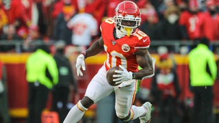 Chiefs sign Tyreek Hill to 3-year, $54 million extension