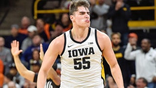 Jay Huff hilariously announces his decision on 2019 NBA Draft