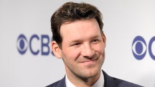 Tony Romo retires from Dallas Cowboys, joins CBS Sports as NFL analyst -  CBS News