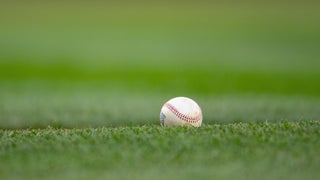 MLB players' new offer cut to 89 games, want prorated money - The