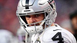 Derek Carr pays homage to Raiders legend Ken Stabler during training camp  practice 