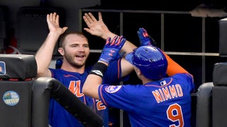 New York Mets Fall Hard to Rangers on Jacob deGrom's Shelling,10-8