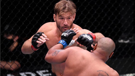 daniel-cormier-stipe-miocic.jpg