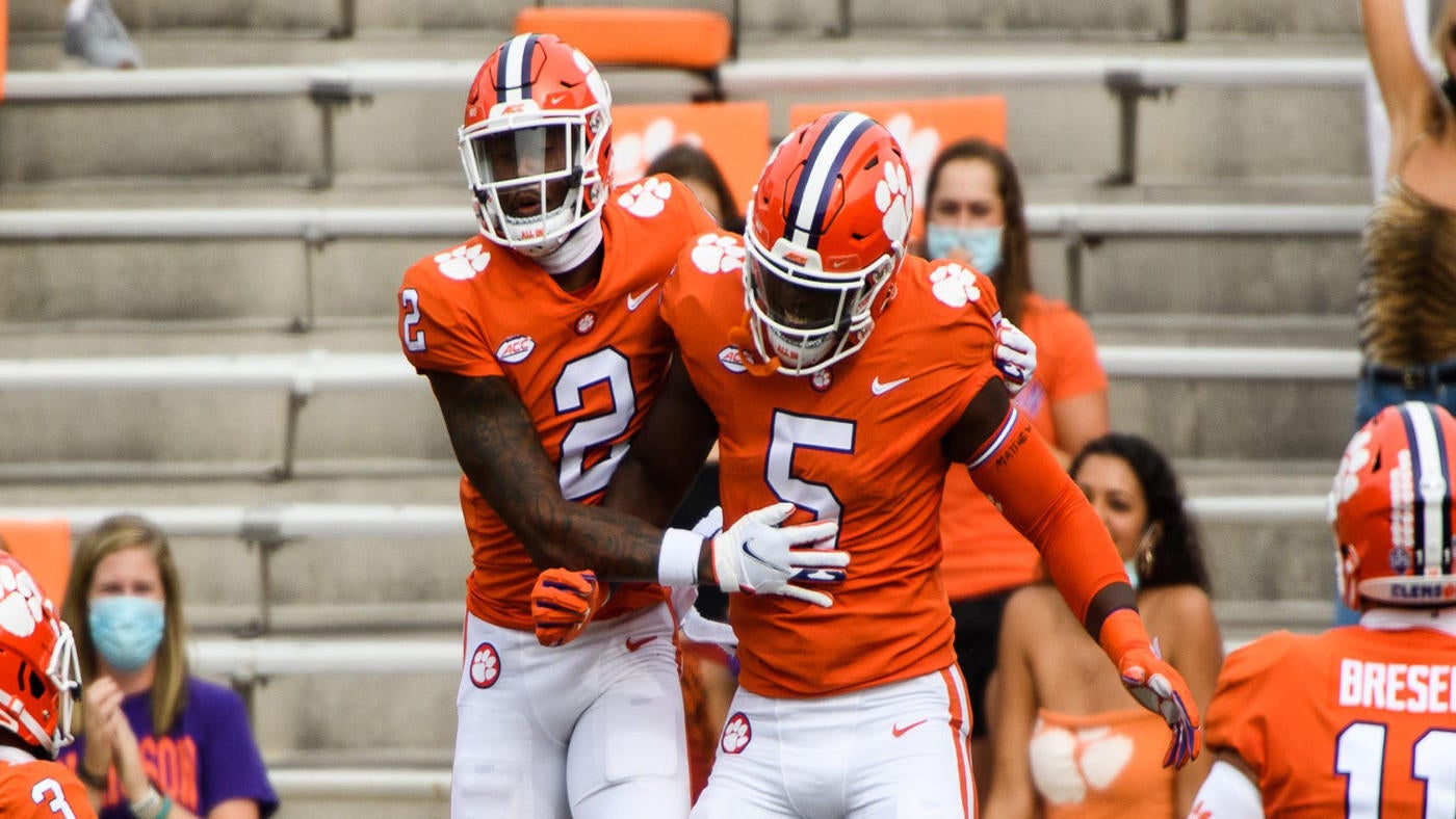 College football scores, NCAA top 25 rankings, highlights in Week 3 Clemson rolls, UCF impresses in opener