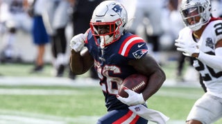 Fantasy football waiver wire advice, Week 2: Considering Leonard Fournette,  Ronald Jones, Giovani Bernard after Week 1 - DraftKings Network